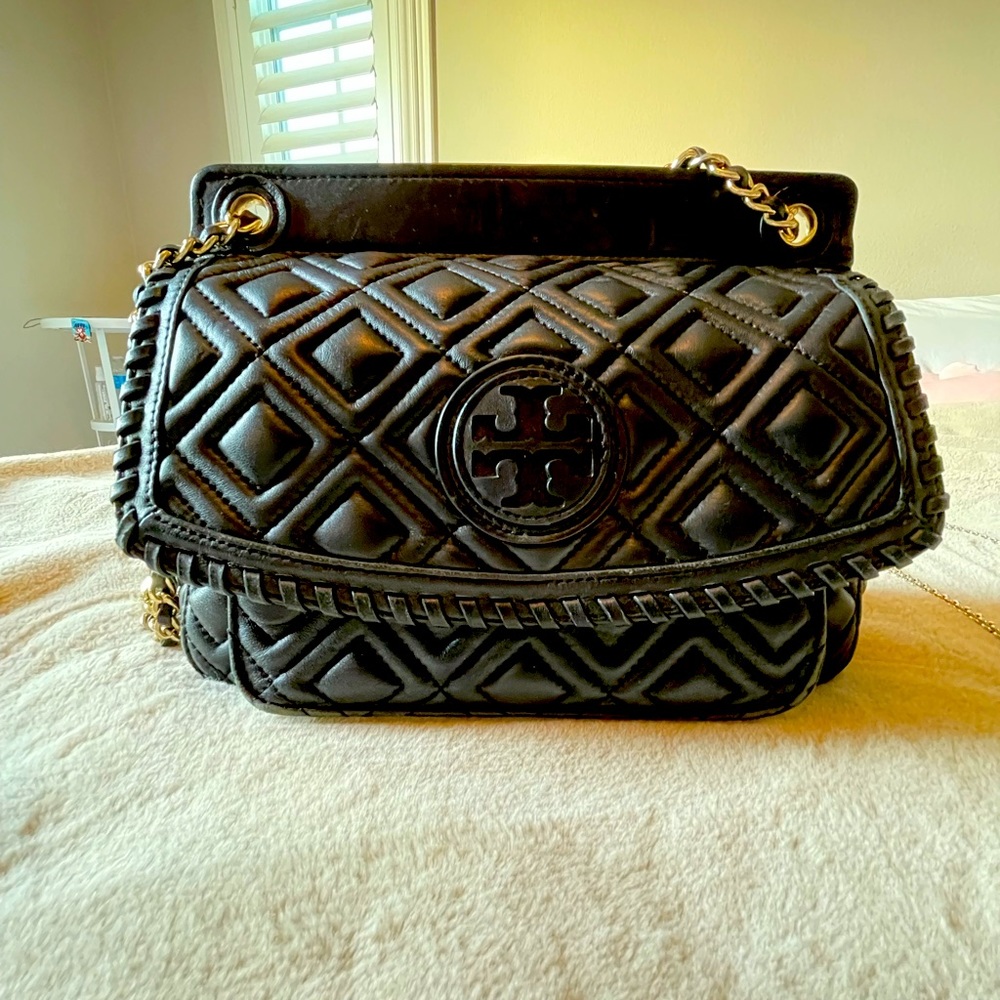 Tory Burch - Black leather medal chain handbag